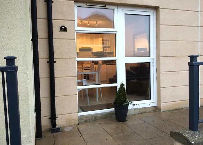 Apartmán Ground Floor Deluxe Seaside With Patio & Private Entrance, Marine Court Bundoran